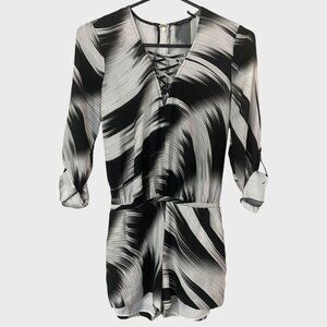 Marciano Tie-Waist Romper White/Black Abstract Print Roll-Tab Sleeves Size 0